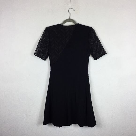 Jason Wu Black Lace-Paneled Stretch-Ponte Short Sleeve Fit & Flare Dress - Picture 11 of 12